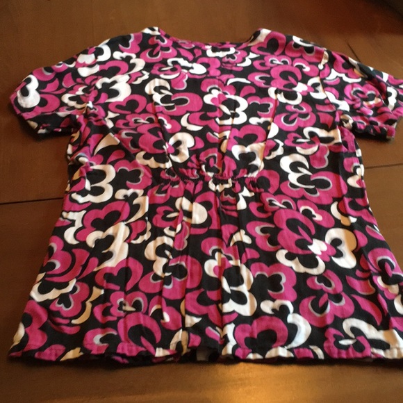 Cherokee Women’s Scrub Top Size Small - Picture 3 of 3